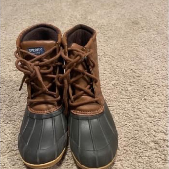 Sperry Boots - Picture 1 of 3